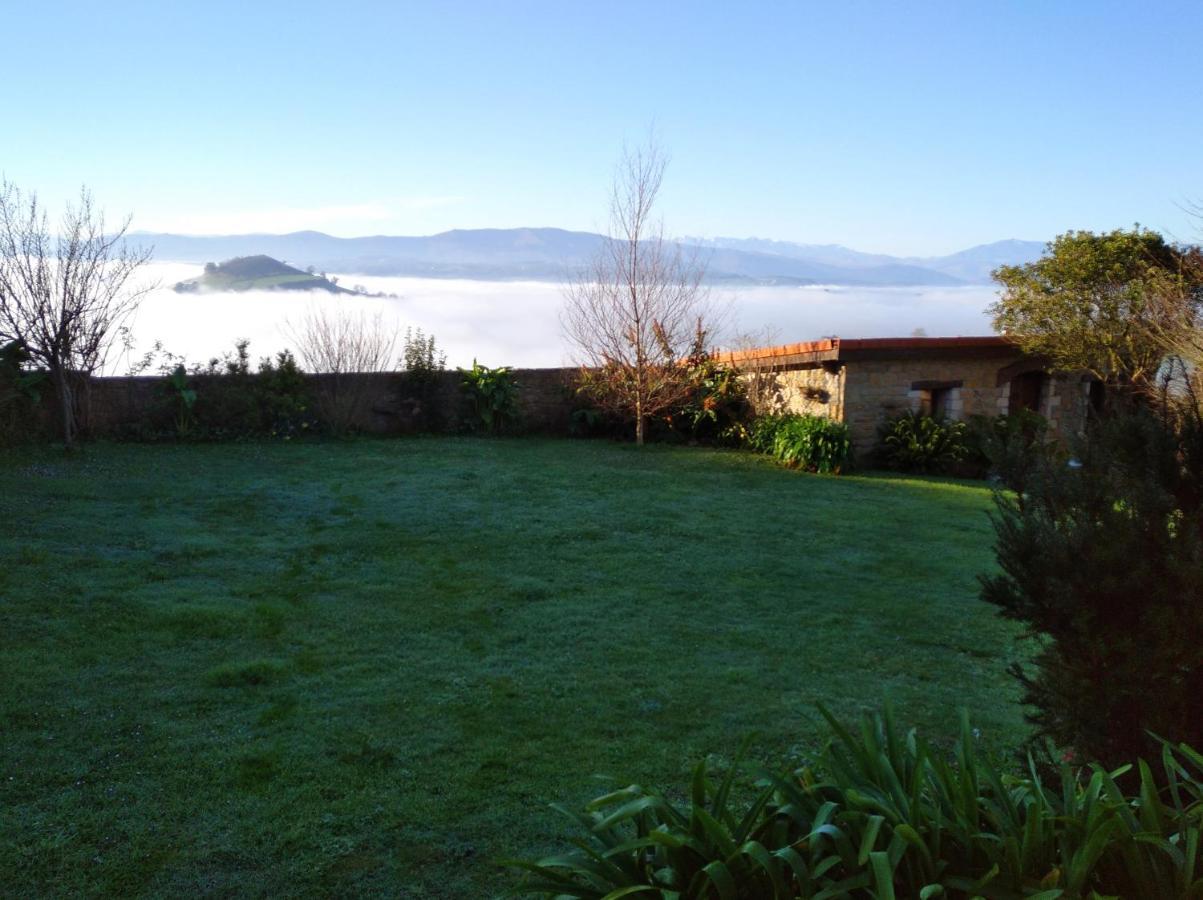 En Busca Del Viento Del Norte Santillana del Mar Kültér fotó